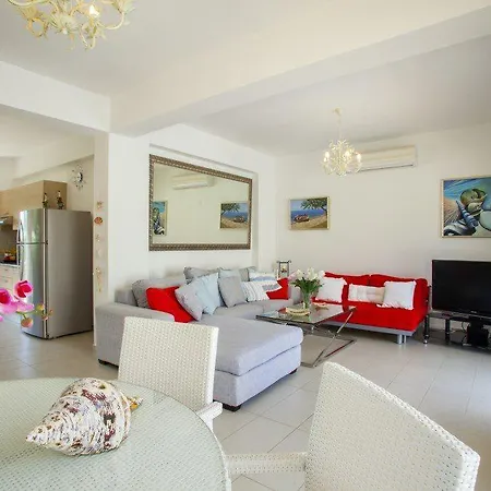 빌라 Imagine Renting This Luxury In 19 프로타라스