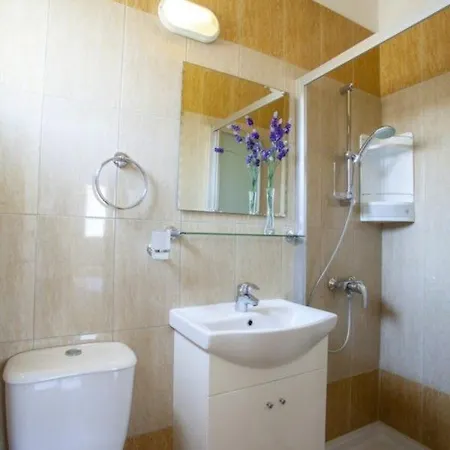 Imagine Renting This Luxury In 19 Protaras