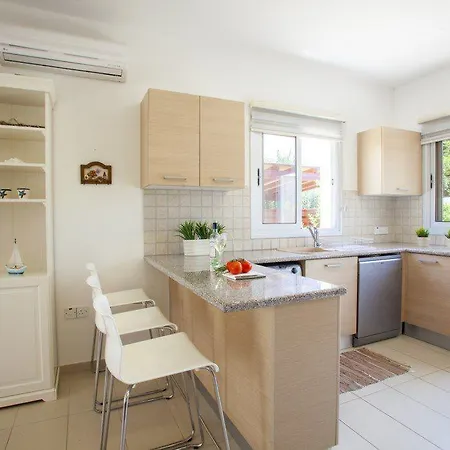Imagine Renting This Luxury In 19 Villa